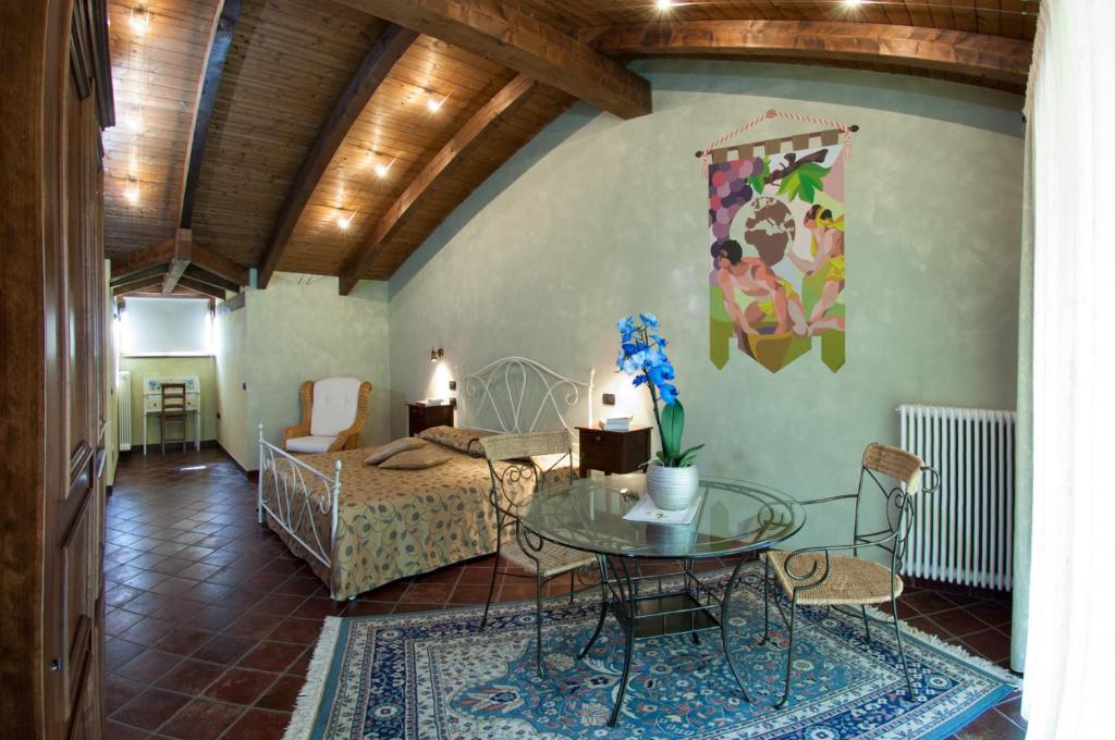 Trattoria Del Bivio Cerretto Langhe Quarto foto
