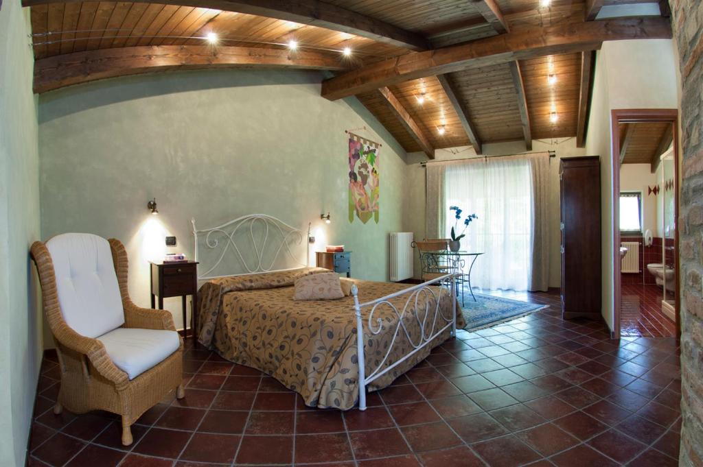 Trattoria Del Bivio Cerretto Langhe Quarto foto